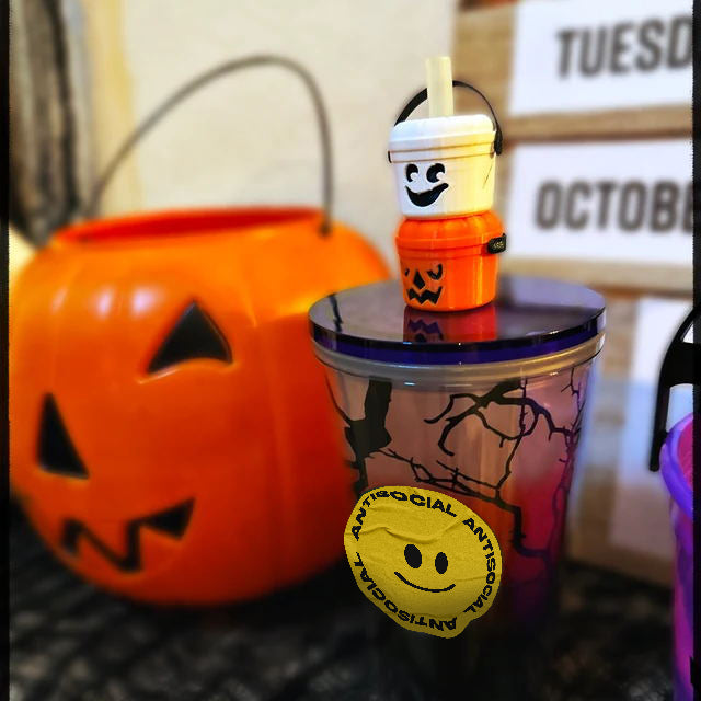 Straw Toppers Halloween Buckets （Cup not included）
